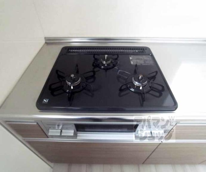 【コンフォールパレ新町二条】間取