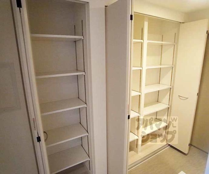 【コンフォールパレ新町二条】間取