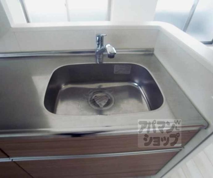 【コンフォールパレ新町二条】間取