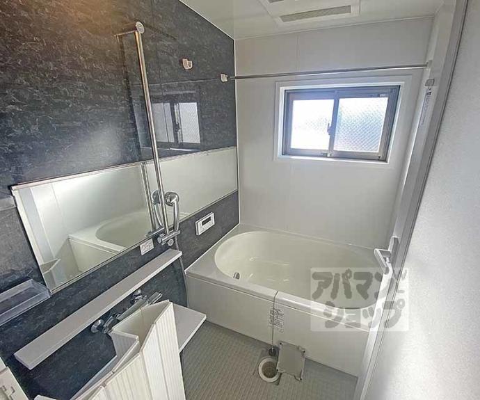 【コンフォールパレ新町二条】間取