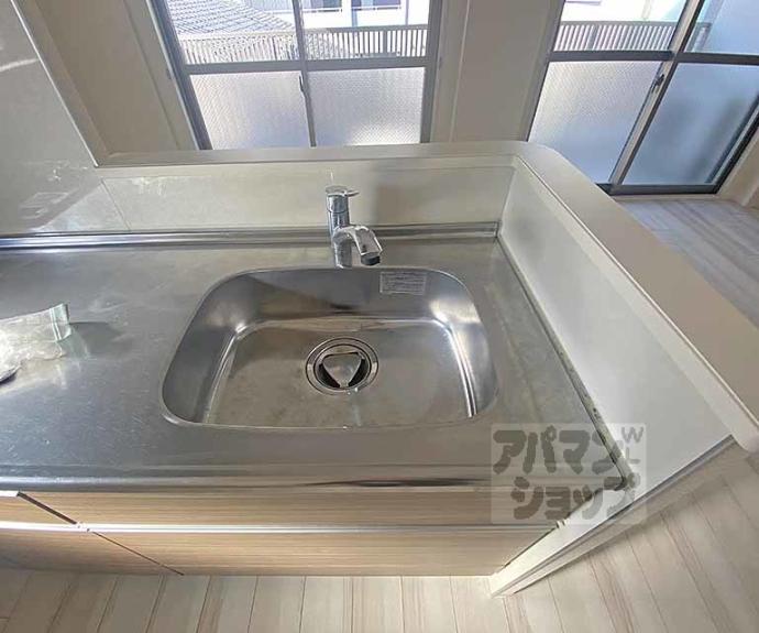 【コンフォールパレ新町二条】間取