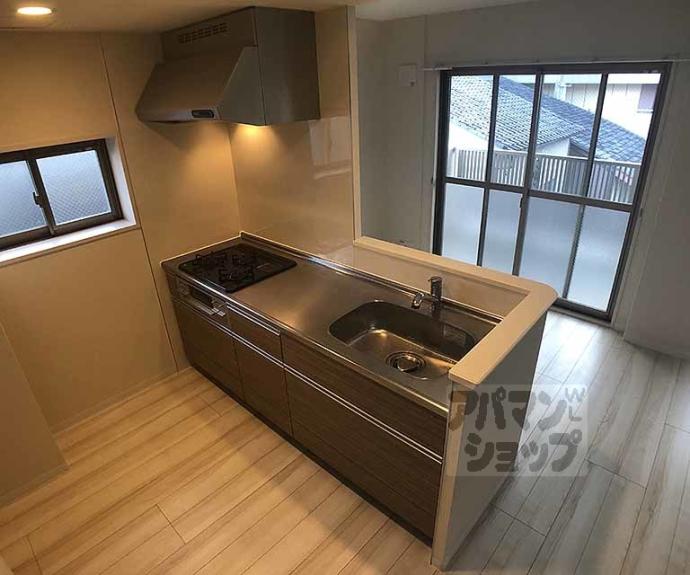 【コンフォールパレ新町二条】間取