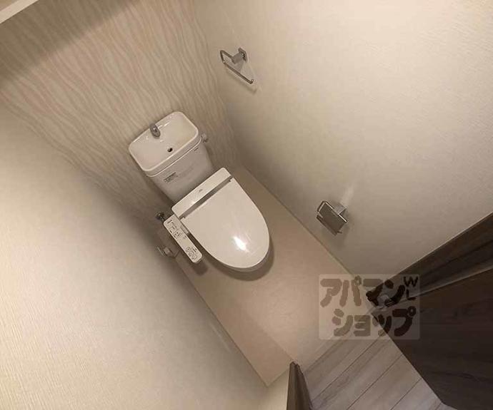 【コンフォールパレ新町二条】間取