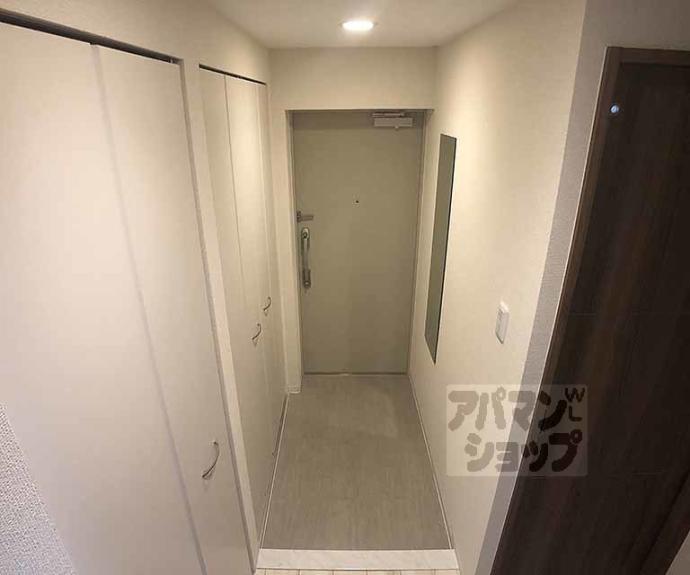 【コンフォールパレ新町二条】間取