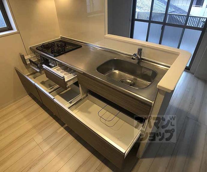 【コンフォールパレ新町二条】間取