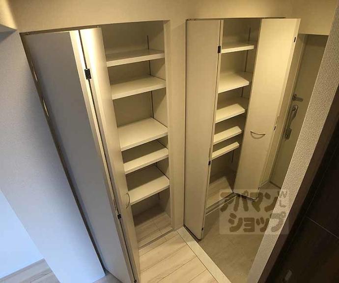 【コンフォールパレ新町二条】間取