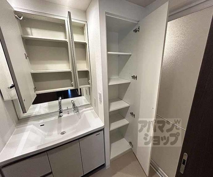 【イーグルコート烏丸御池ルミエ】間取