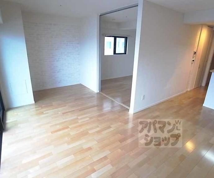 【エヌ・グレイス堀川】間取