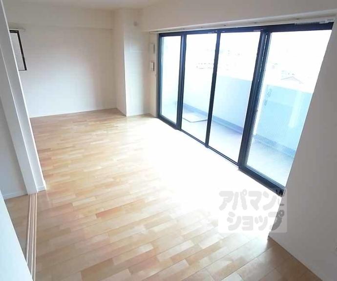 【エヌ・グレイス堀川】間取