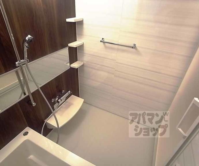 【エヌ・グレイス堀川】間取