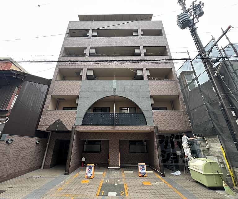 アール河原町