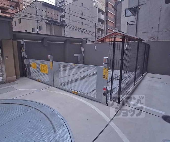 【グラン・リソシエ京都四条】間取