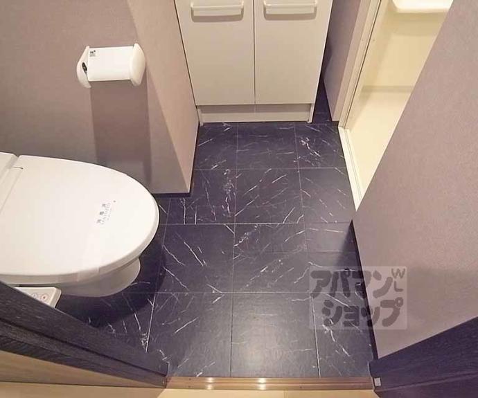 【E-SPAAACE 烏丸】間取