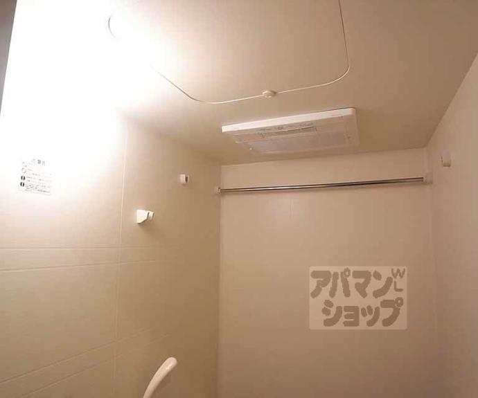 【Ｅ－ＳＰＡＡＡＣＥ烏丸】間取