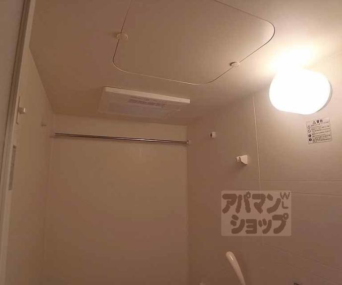 【Ｅ－ＳＰＡＡＡＣＥ　烏丸】間取