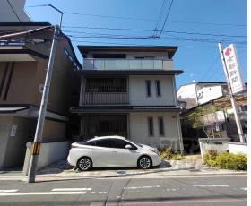 グリシーヌ丸太町：間取図