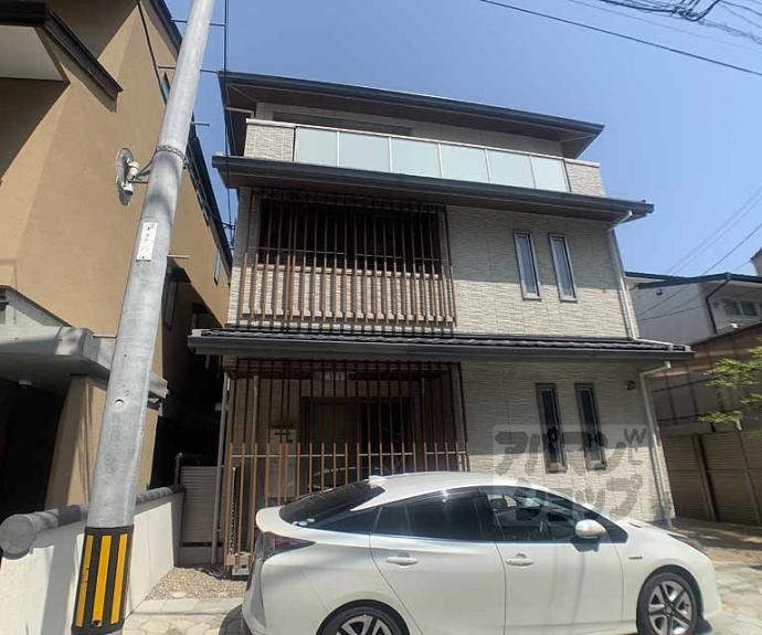 【グリシーヌ丸太町】間取