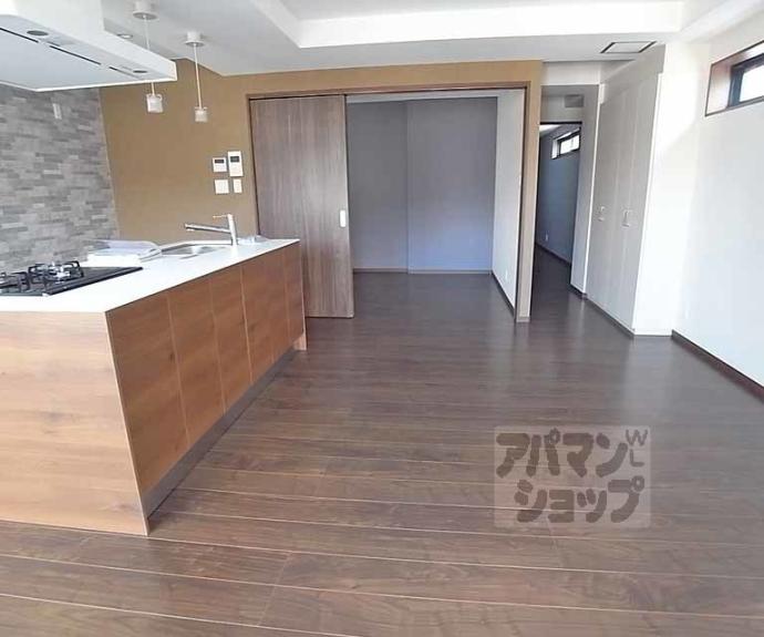 【Ｔｒａｃｃｉａ堺町】間取