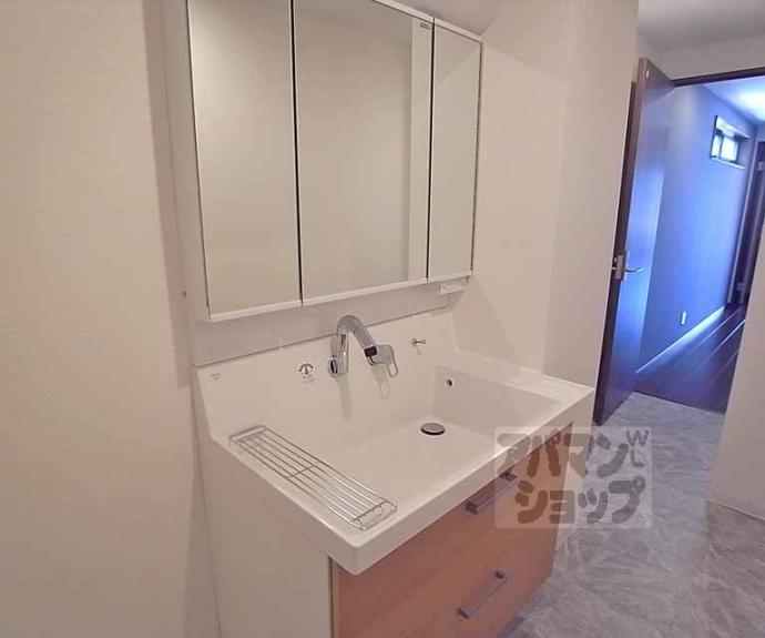 【Ｔｒａｃｃｉａ堺町】間取