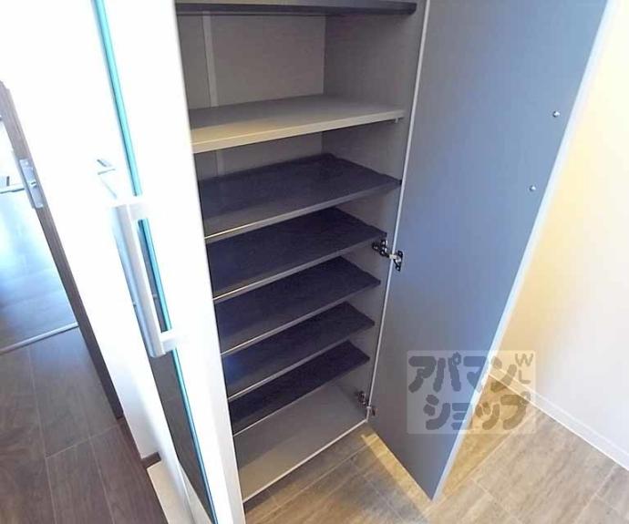 【Ｔｒａｃｃｉａ堺町】間取