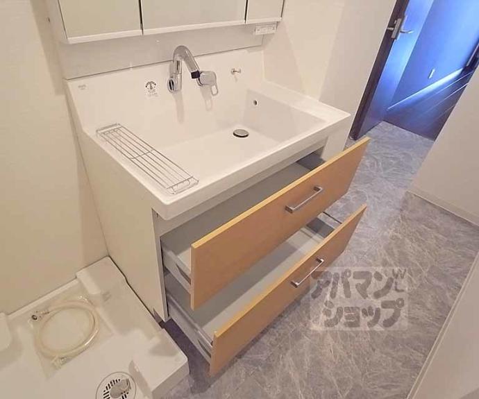 【Ｔｒａｃｃｉａ堺町】間取