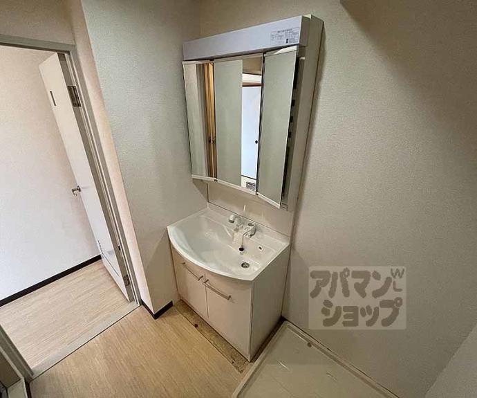 【グランドビル21】間取