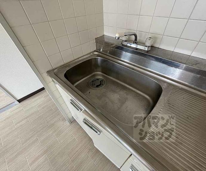 【グランドビル21】間取