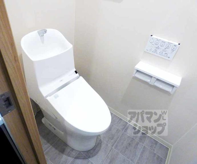 【グランレブリー寺町松原】間取