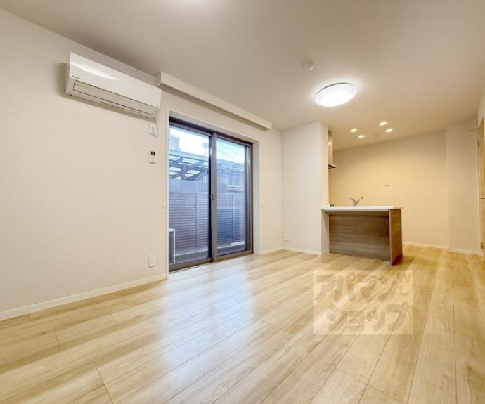 【シャーメゾン大宮五条】間取