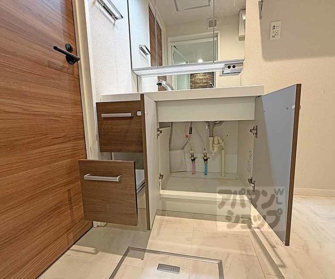 【シャーメゾン祠西洞院二条】間取