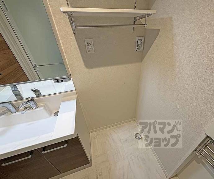 【シャーメゾン祠西洞院二条】間取