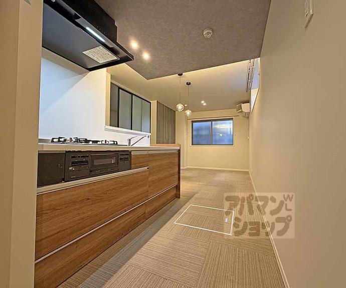 【シャーメゾン祠西洞院二条】間取