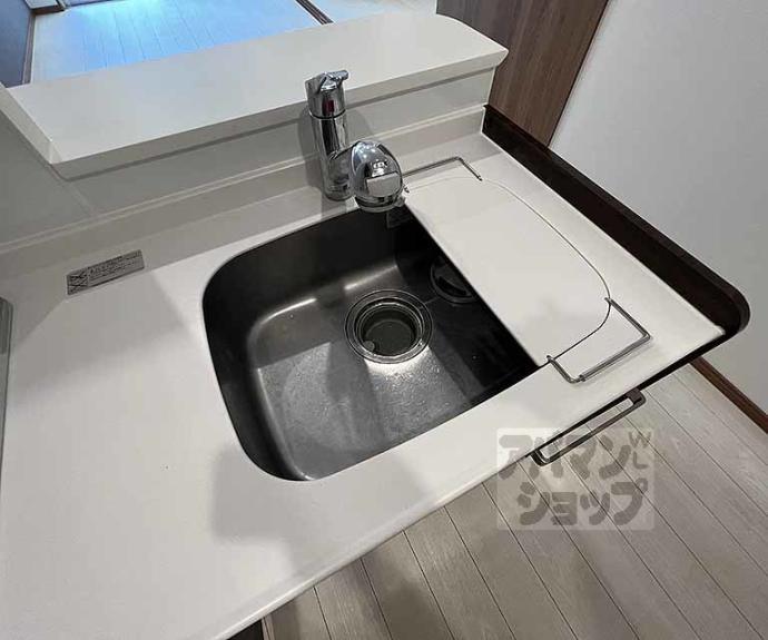 【ＴＨＥ　ＲＥＳＩＤＥＮＣＥ　二条駅前】間取