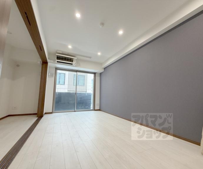 【ＴＨＥ　ＲＥＳＩＤＥＮＣＥ　二条駅前】間取