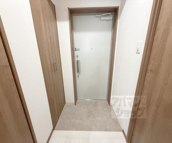 【ＴＨＥ　ＲＥＳＩＤＥＮＣＥ　二条駅前】間取