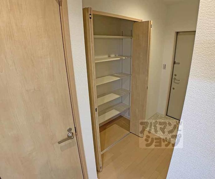 【Ｈａｂｉｔａｔｉｏｎ西洞院】間取