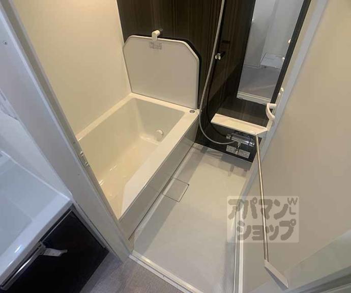 【アールズコート御所南】間取