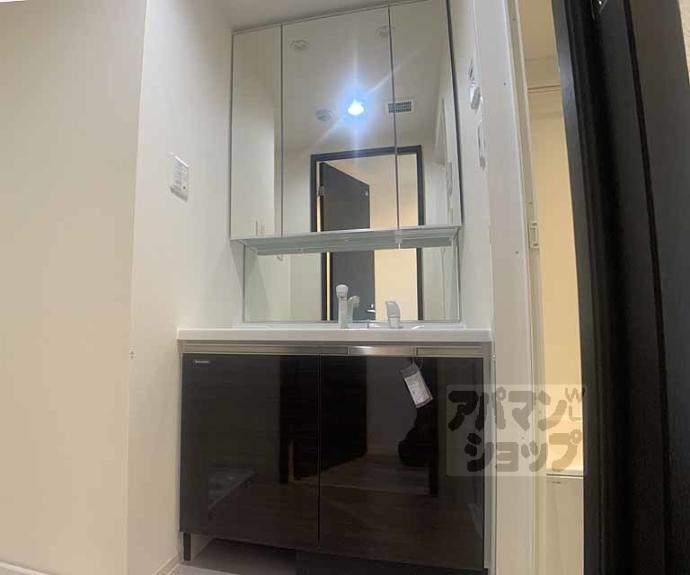 【アールズコート御所南】間取