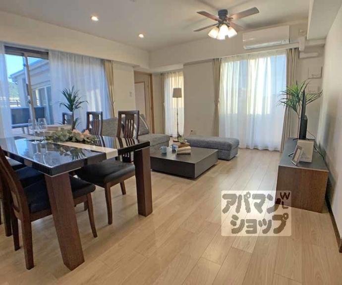 【ラグゼナ清水五条】間取