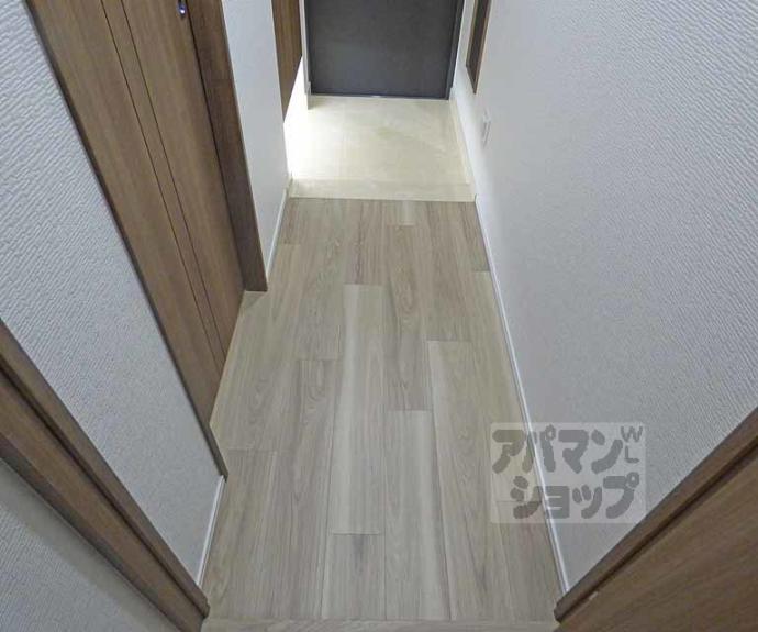 【リーガル京都二条城前】間取