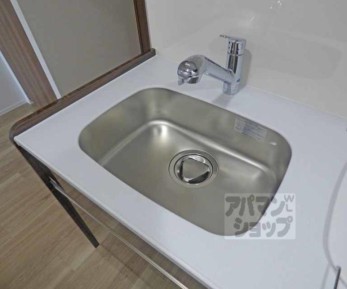 【リーガル京都二条城前】間取