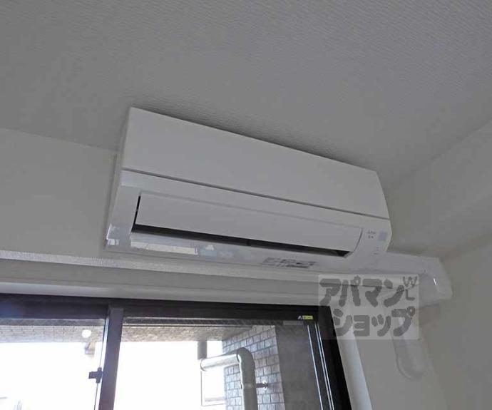 【リーガル京都二条城前】間取