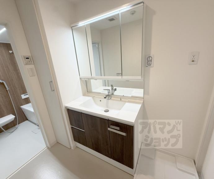 【グランレブリー押小路高倉】間取