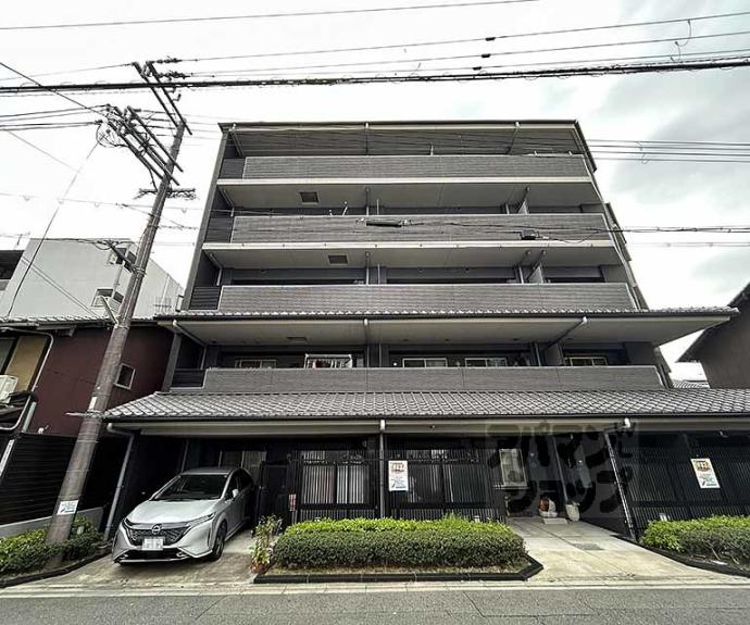 【プレサンスロジェ二条城前】間取
