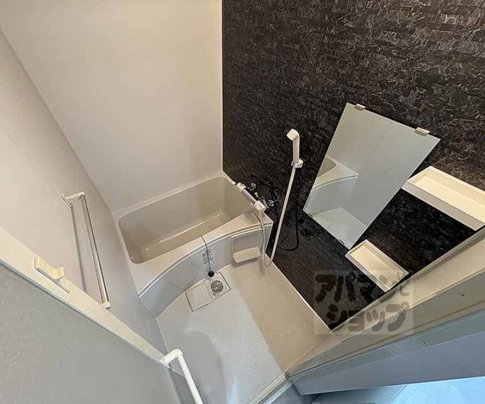 【ＧＲＡＮＤ　ＢＲＩＬＬＥＲ高台寺】間取