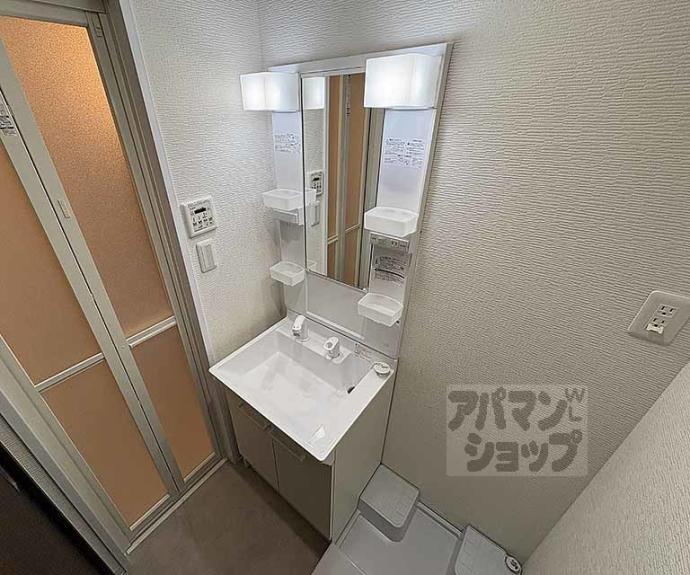 【ＧＲＡＮＤ　ＢＲＩＬＬＥＲ高台寺】間取