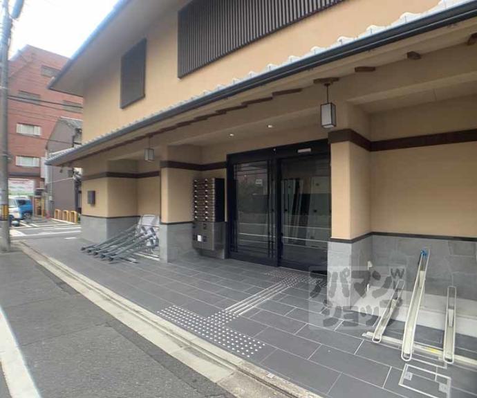 【グランレブリー烏丸御池】間取