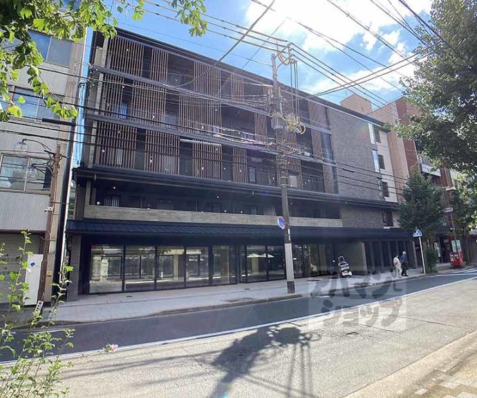 【Riviere Gauche 寺町二条】間取