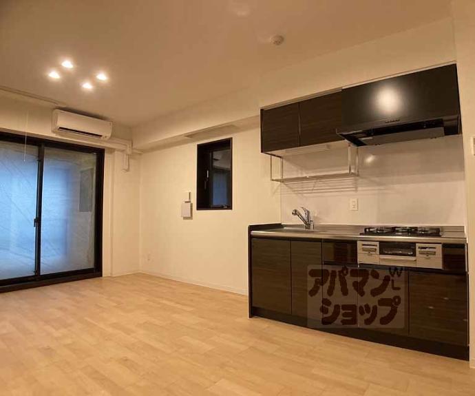 【Riviere Gauche 寺町二条】間取