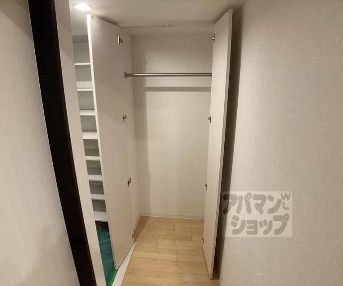 【Riviere Gauche 寺町二条】間取